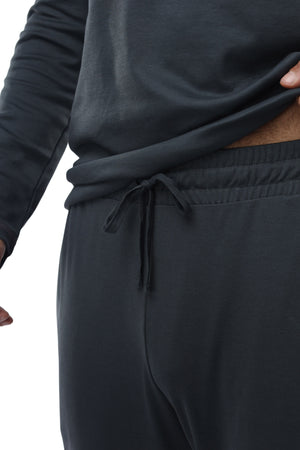 The Men's Weekender in Grey