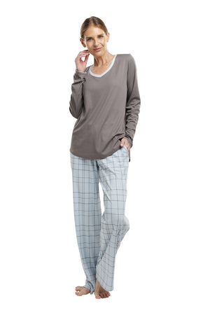 The Long Weekend in Grey & Light Blue