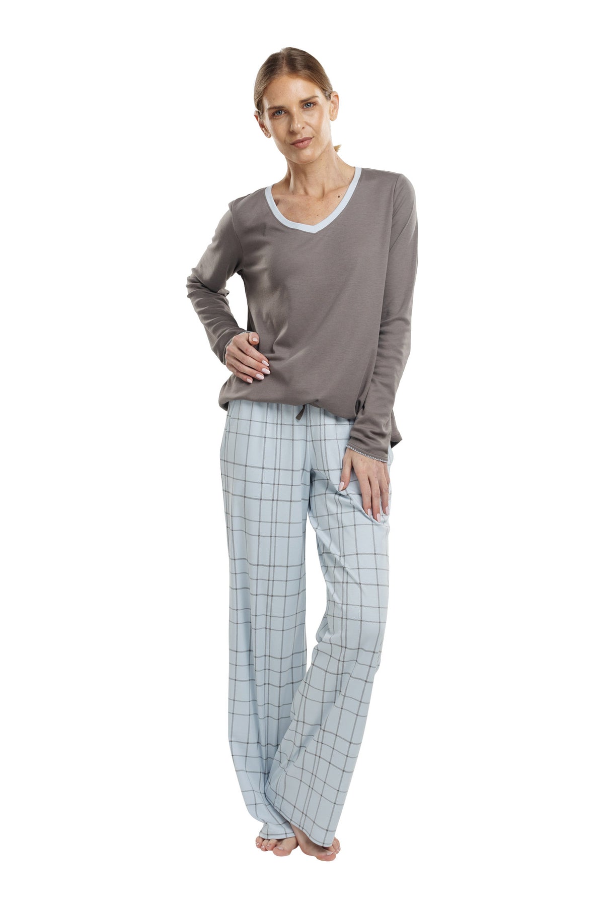 The Long Weekend in Grey & Light Blue